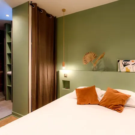 Apartment L48 Smart 1 Bdr Ac. Centre 10mins Sea *