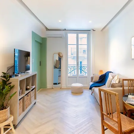 Διαμέρισμα L48 Smart 1 Bdr Ac. Centre 10mins Sea Νίκαια