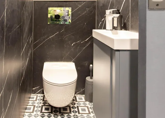 L48 Smart 1 Bdr Ac. Centre 10mins Sea Apartmán *